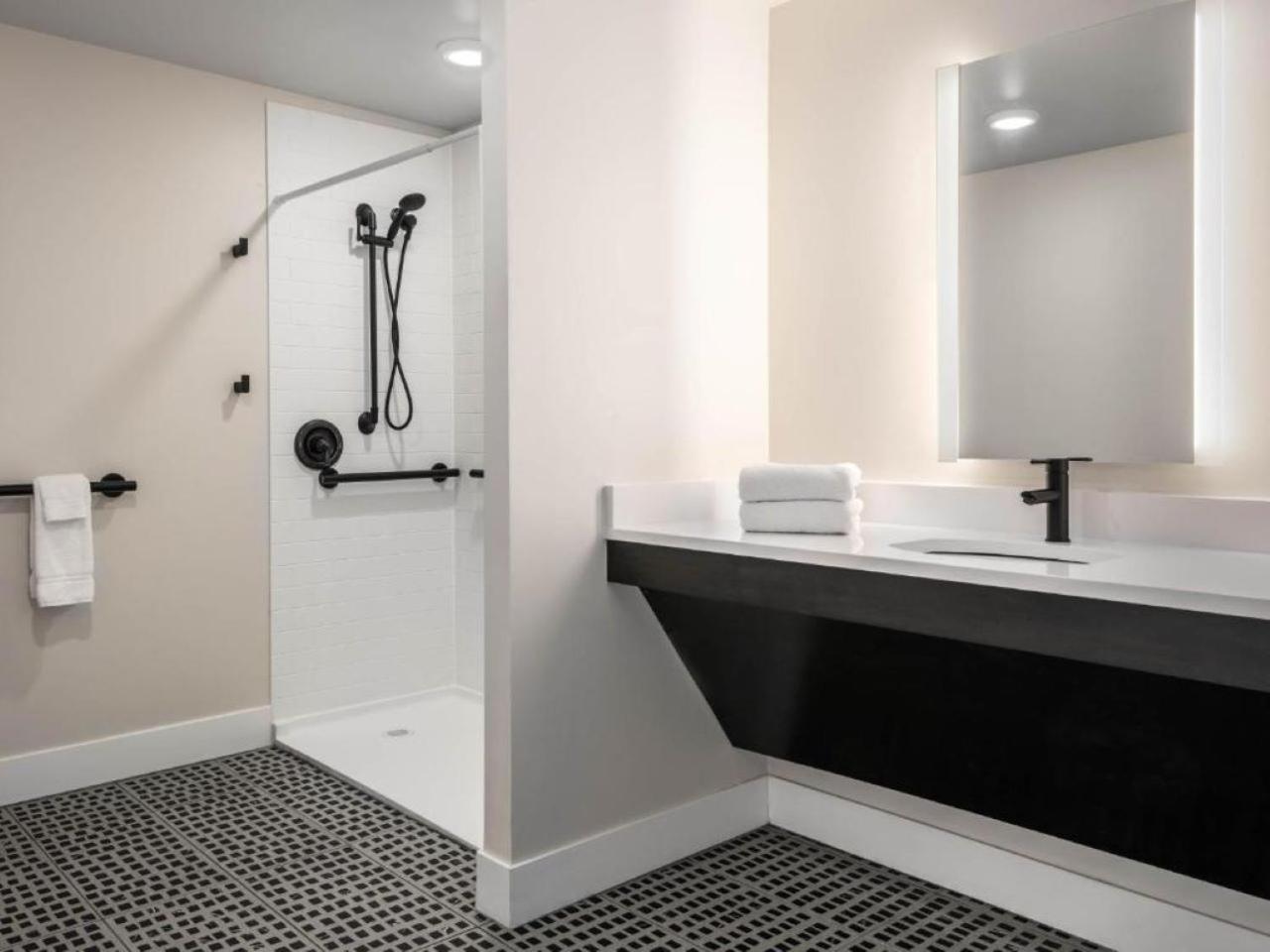 Holiday Inn Express St. Louis Central West End By Ihg Exteriér fotografie