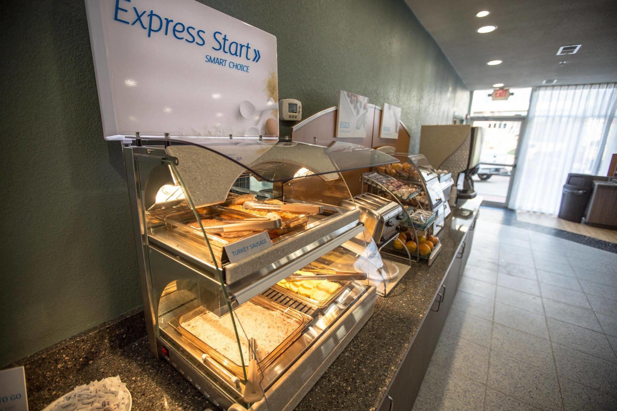Holiday Inn Express St. Louis Central West End By Ihg Exteriér fotografie